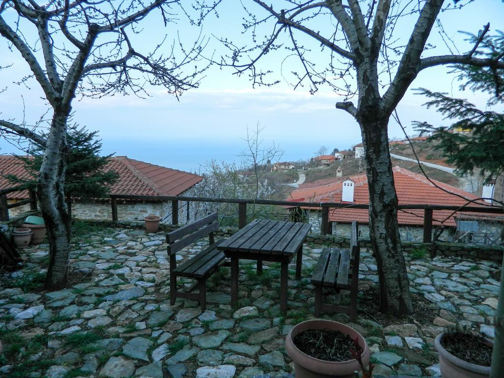 פליאוס פנטלימון Guesthouse Klearchos מראה חיצוני תמונה