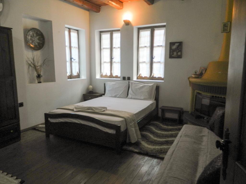 פליאוס פנטלימון Guesthouse Klearchos מראה חיצוני תמונה